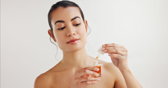 The Top 5 Facial Oils for Glowing, Healthy Skin